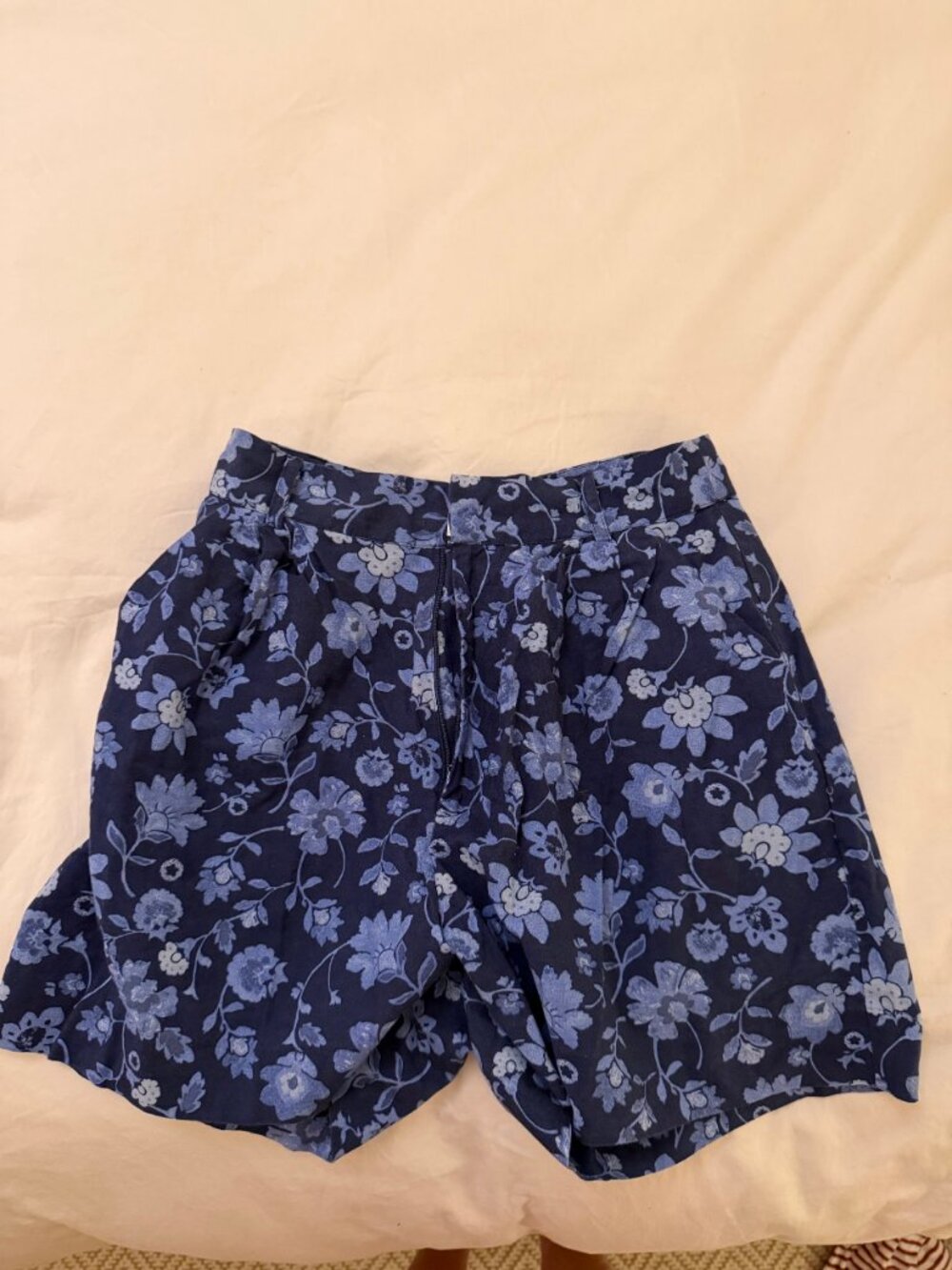 Mango Floral Cotton Linen High Waisted Shorts 4